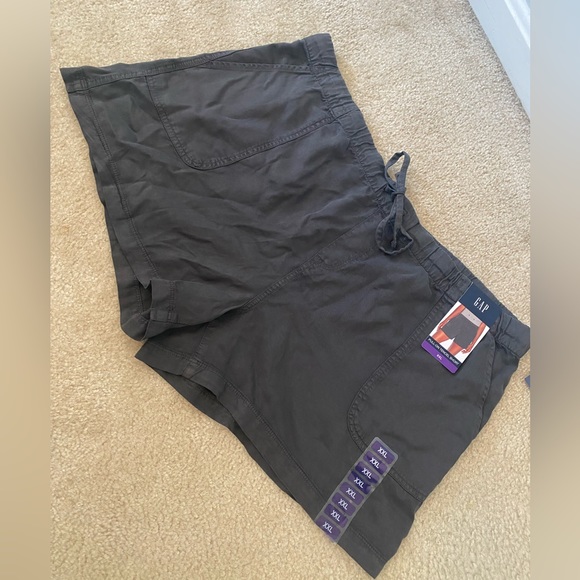 NWT- Gap Tencel Short- XXL - Picture 5 of 6